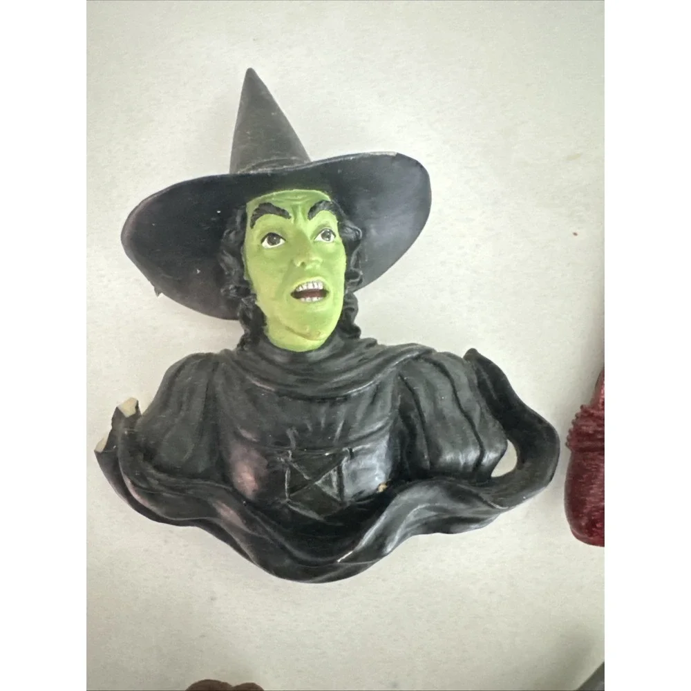 Vintage 1980's Wizard Of Oz Refrigerator Magnet Set